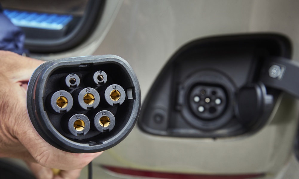 What Can Cause Pin Misalignment in Your Car’s Connectors